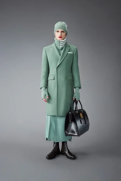 Look 13
